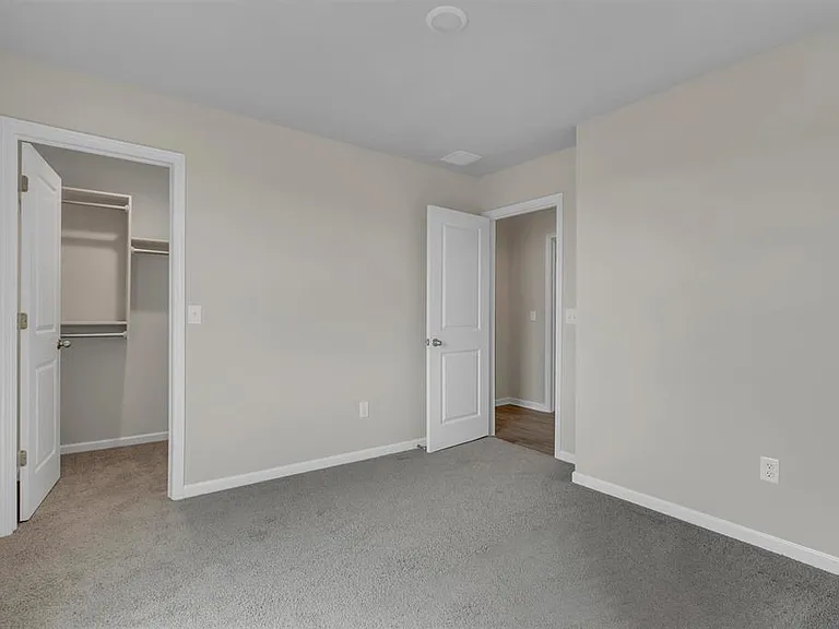 2706 S Cypress St — Photo 23