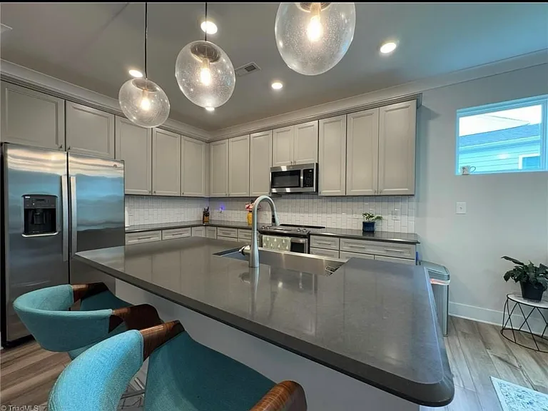 5106 Moonlight Ridge Dr — Photo 4