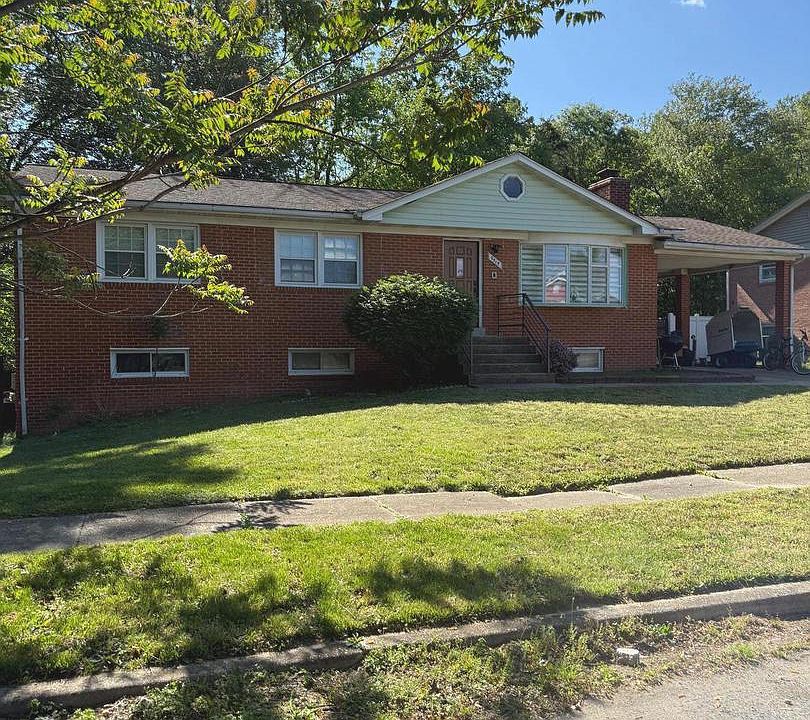 1st image of 9515 Pin Oak St