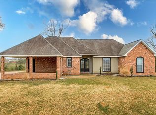 51425 Averett Rd, Loranger, LA 70446