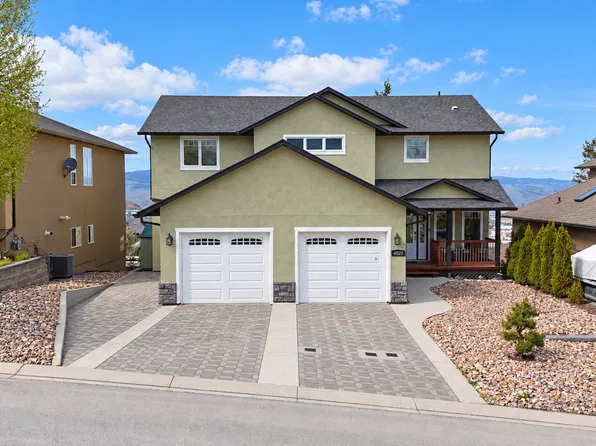 422 Azure Pl, Kamloops, BC V2E 2R2