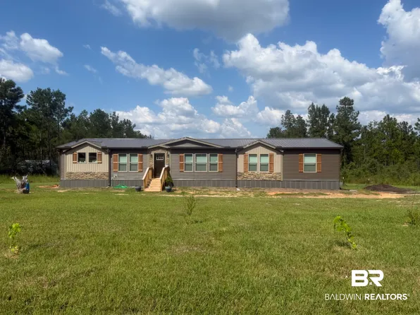 26641 Linholm Rd, Robertsdale, AL 36567
