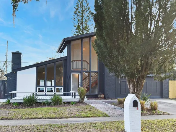 1904 Houndslake Dr, Winter Park, FL 32792