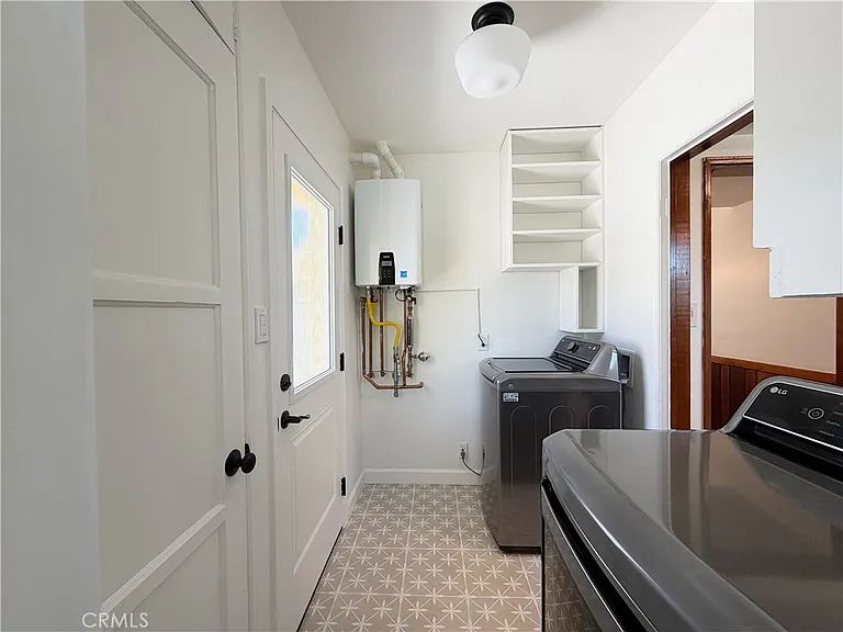 416 Drake Rd — Photo 31
