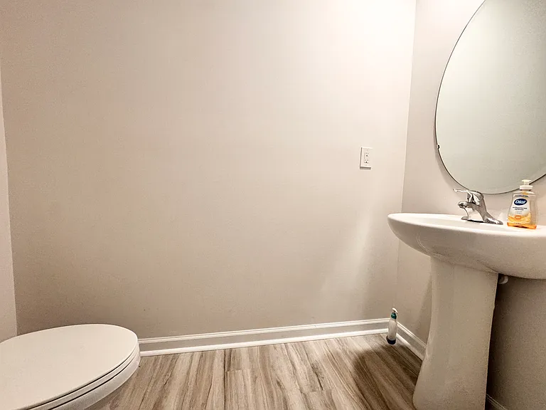 5124 Hyrule Dr — Photo 16