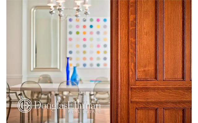 Sold by Douglas Elliman | media 20