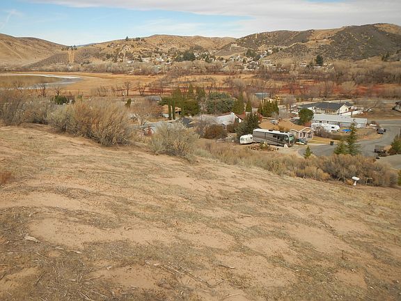 3rd image of 42900 Arrowrock Dr