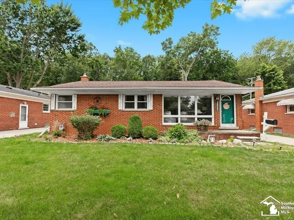 3852 Longmeadow Dr, Trenton, MI 48183