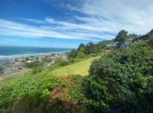 6361 NE Port Dr, Lincoln City, OR