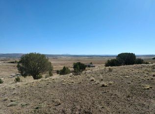 1650 W Kings Ct, Paulden, AZ 86334