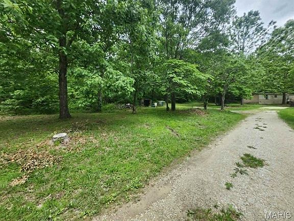 4th image of 2152M Hidden Valley Rd