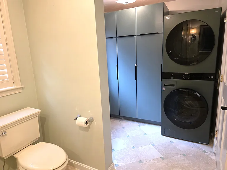 1st floor laundry