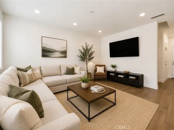 3934 Lavine Way Unit 108, Corona, CA 92883