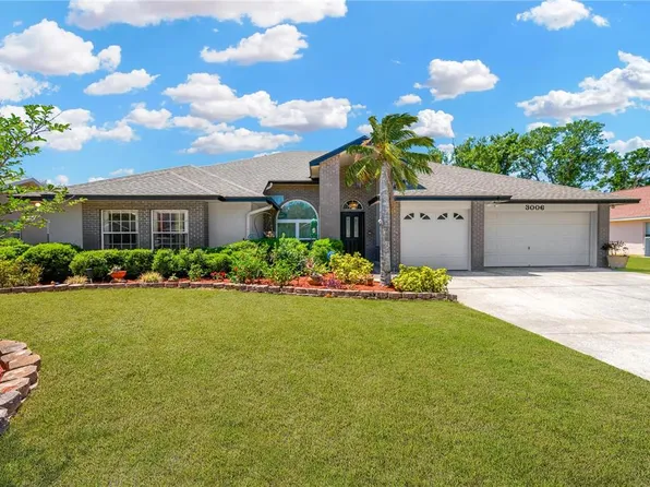 3006 Forest Club Dr, Plant City, FL 33566