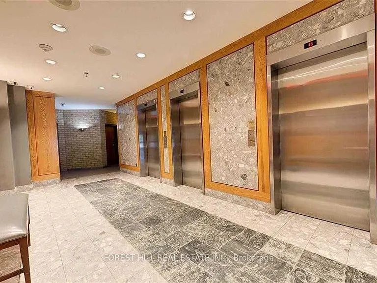 695 Richmond St #1111 — Photo 3