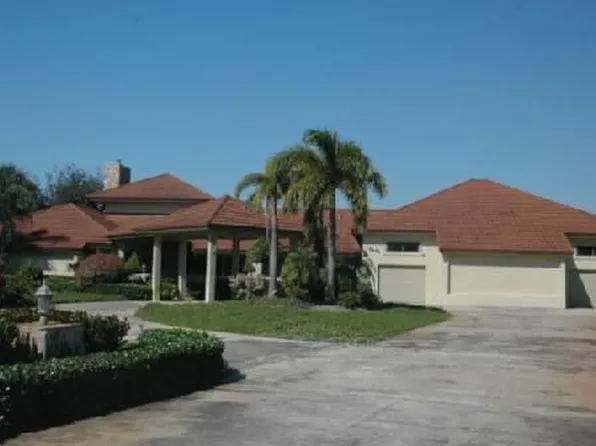 15555 Grumman Ct, Wellington, FL 33414