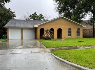 7618 Dawnridge Dr, Houston, TX 77071
