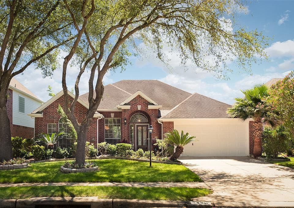1st image of 12311 S Shadow Cove Dr #D