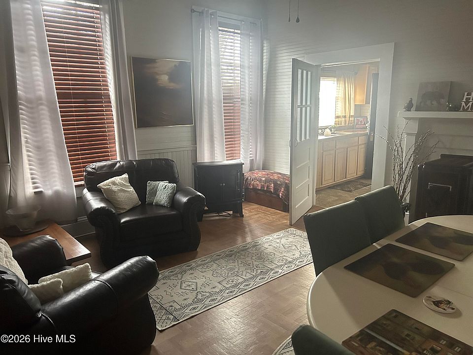 43rd image of this home