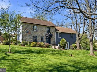 170 Red Corner Rd, Douglassville, PA 19518