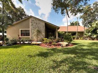 17040 SW 49th St, Southwest Ranches, FL 33331
