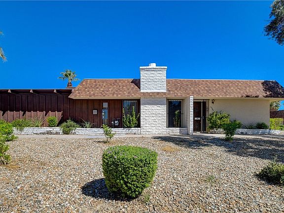 3rd image of 2780 Heritage Ct