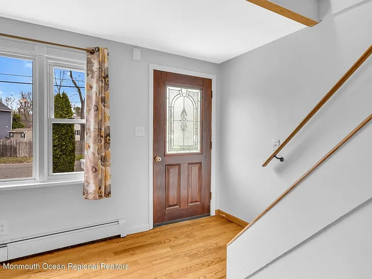 248 Sunset Ln — Photo 6