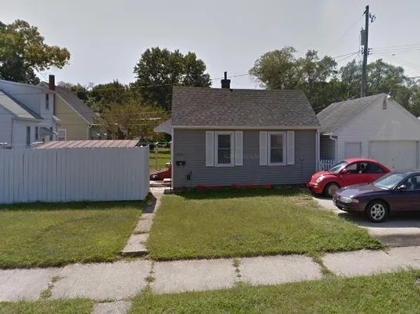 2016 Travis St, La Crosse, WI 54601