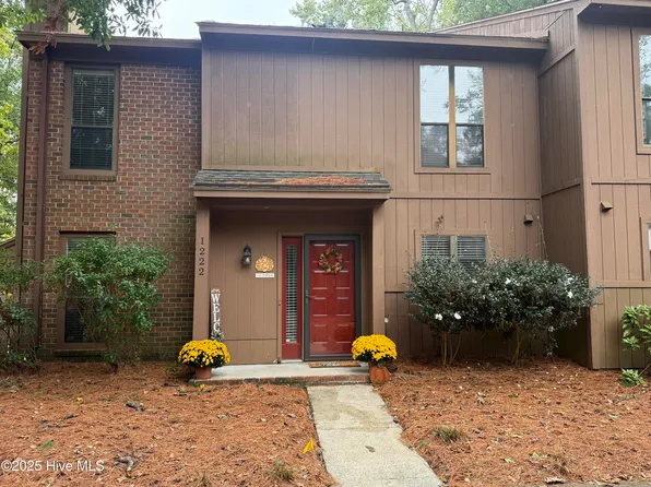 1222 Ash Circle, Winterville, NC 28590