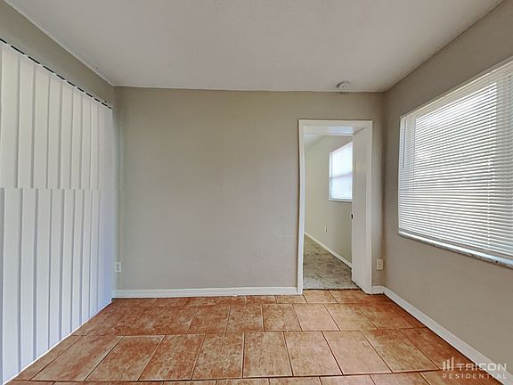5th image of 1915 38th Ave N