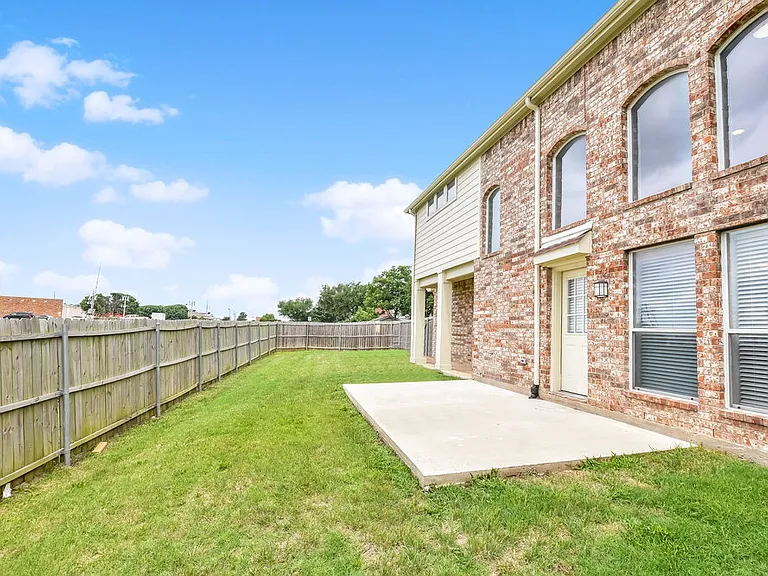 309 Cobblestone Dr — Photo 20