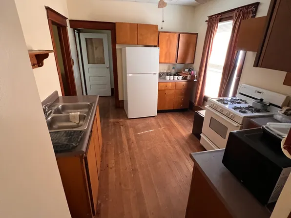 (undisclosed Address), Burlington, IA 52601