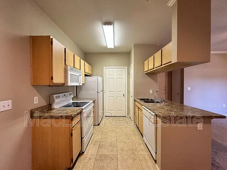 5345 E Van Buren St #171 — Photo 10