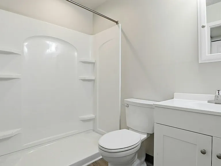105 E Allen St #303 — Photo 10