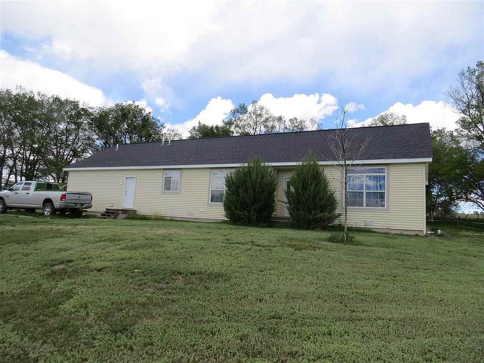 1st image of 476 Fox Springs Dr