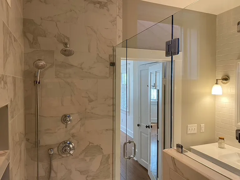 33 Pitt St #4 — Photo 16