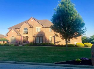 1727 Daffodil Trl, Poland, OH 44514
