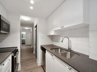 323 Michigan St #110, Victoria, BC