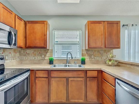 2nd image of 4474 Weeping Willow Cir