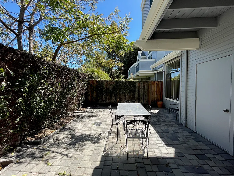 Asbury Way — Photo 28