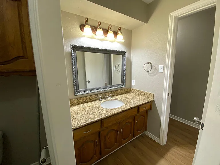 307 Wildwood Ln — Photo 20