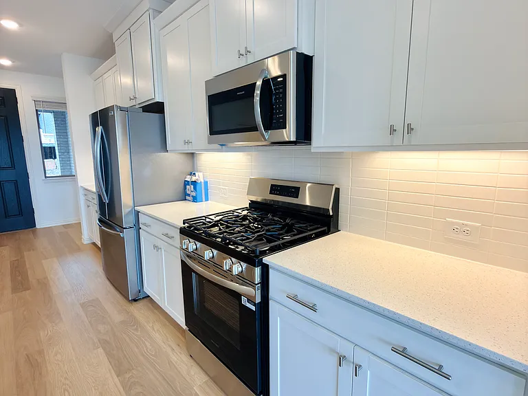 3562 Pierce Ln — Photo 8