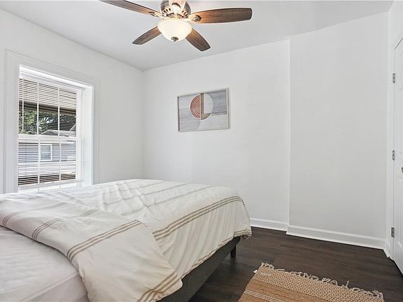 5th image of 126 Park Ave
