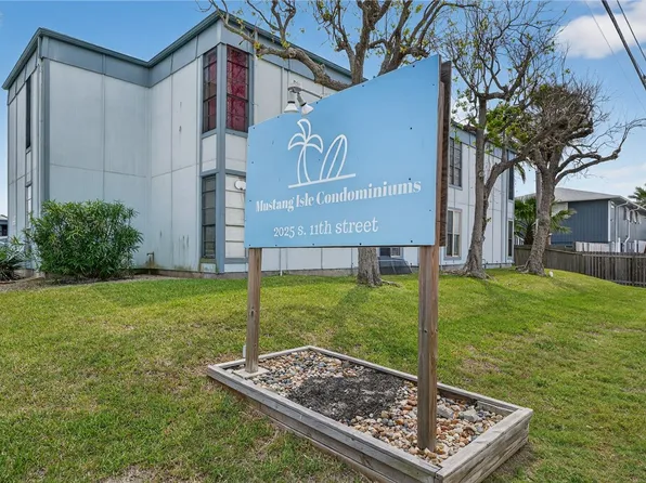 2025 S 11th St #2, Port Aransas, TX 78373