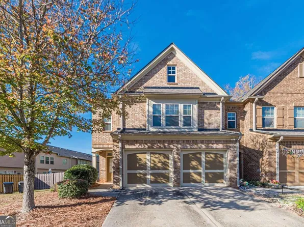 1560 Faircrest Ln, Alpharetta, GA 30004