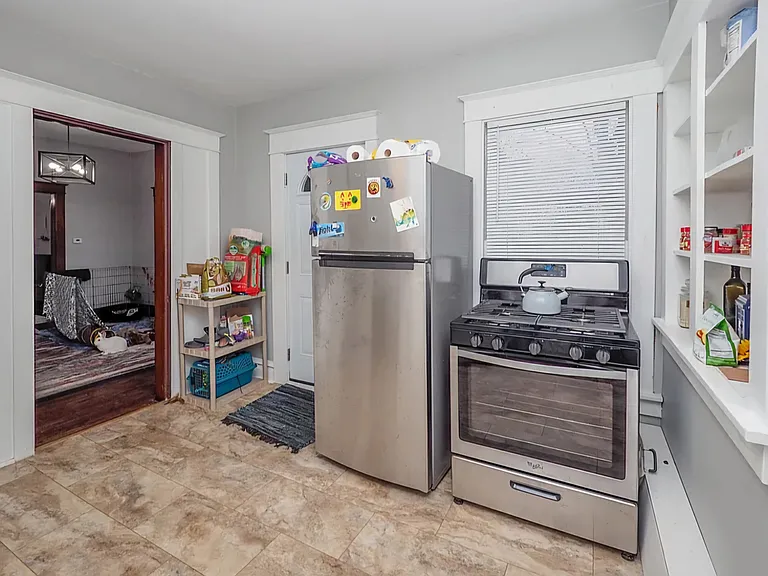 907 Walwood Pl #1 — Photo 5