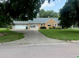 606 E Amherst St, Marcus, IA 51035