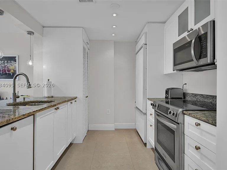 10275 Collins Ave #315 — Photo 11