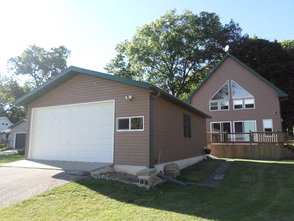 1st image of W9465 Lake Dr