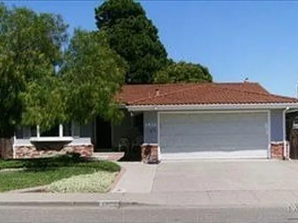 1974 Dorland Dr, Fairfield, CA 94534
